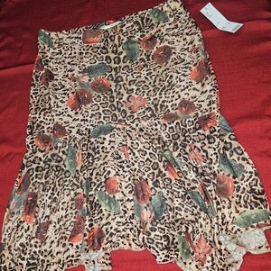 Kimchi Blue Urban Outfitters Women's Leopard And Floral Print Skirt Size XL NWT